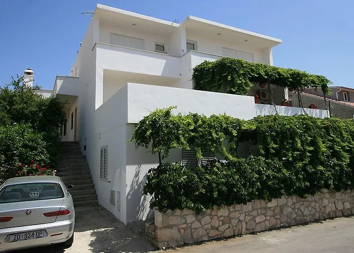 Daire Hvar 8 Min To The