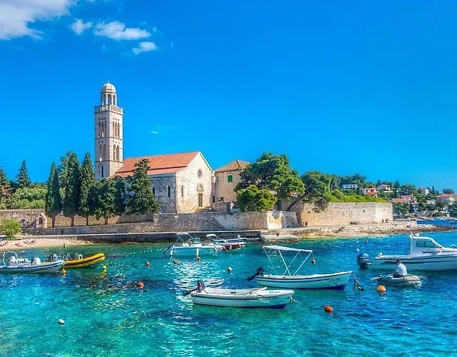 Daire Hvar 8 Min To The