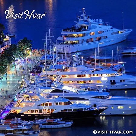 Hvar 8 Min To The * Хвар