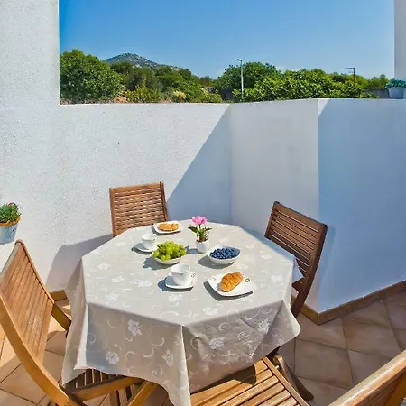 Appartement Hvar 8 Min To The *