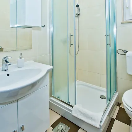 Апартаменти Hvar 8 Min To The Хвар