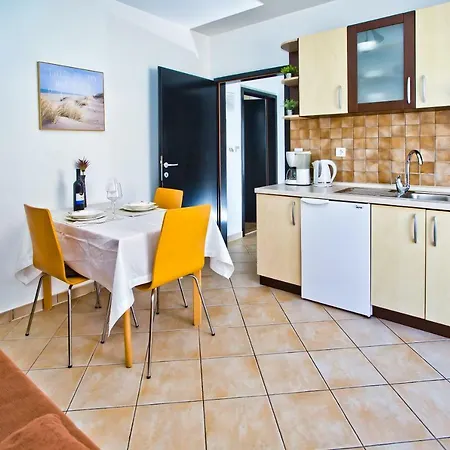 Hvar 8 Min To The Хвар