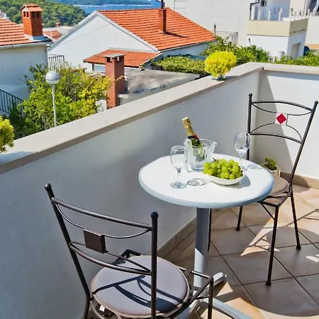Apartmán Hvar 8 Min To The