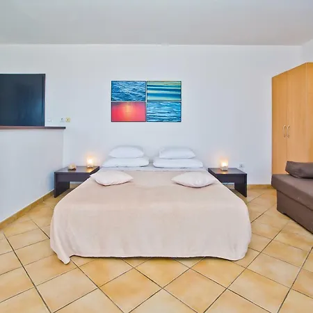 Hvar 8 Min To The Апартаменти Хвар