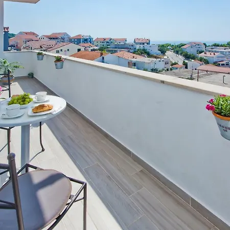 Hvar 8 Min To The Апартаменти Хвар