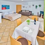 Hvar 8 Min To The Apartment